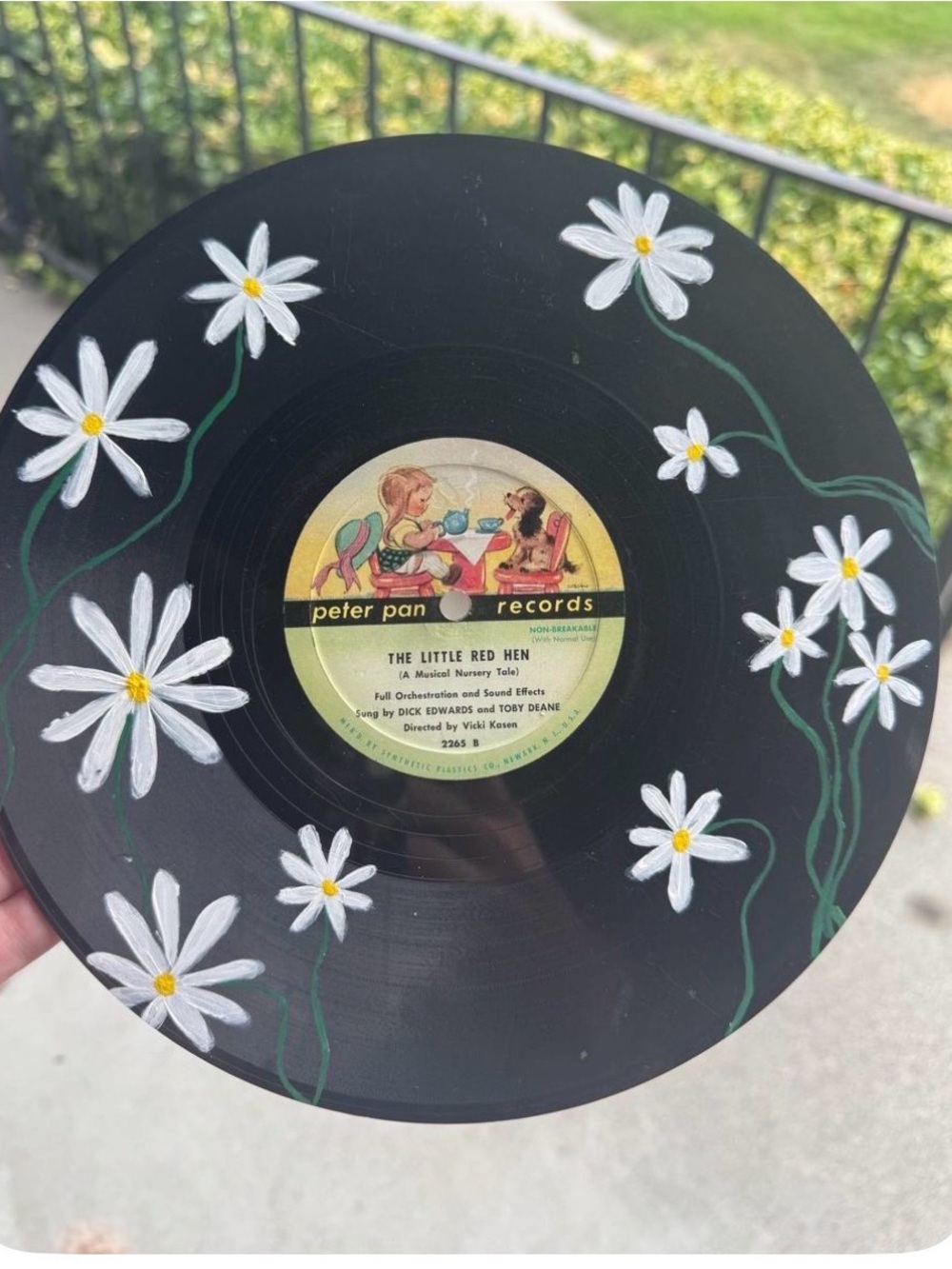 Hand-Painted Vinyl Record Wall Art - Black with White Daisies- Little Red Hen